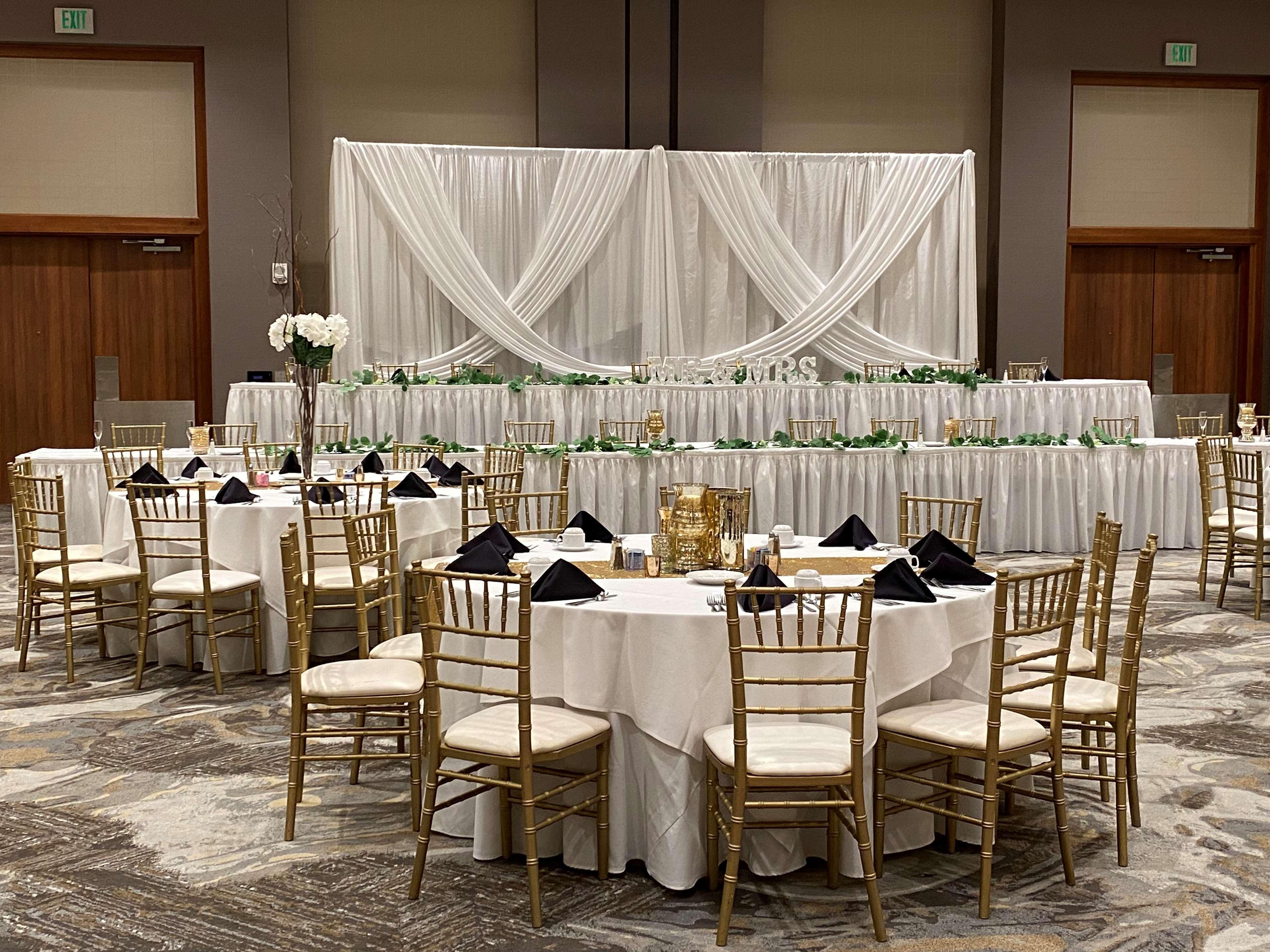 Doubletree By Hilton Bay City - Riverfront Bagian luar foto