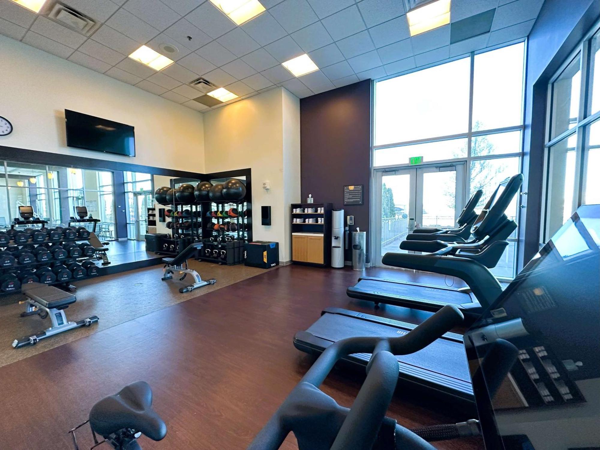 Doubletree By Hilton Bay City - Riverfront Bagian luar foto